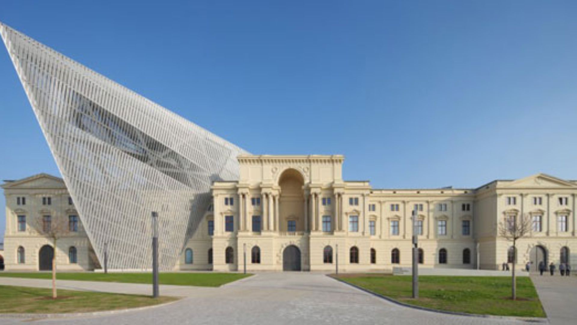 Classical Architecture and Modern Architecture